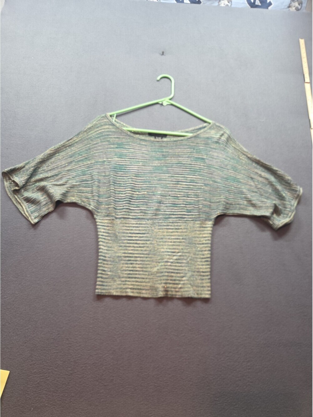 women's green wide-neck dolman sleeve knit top by Heart Moon Star size S